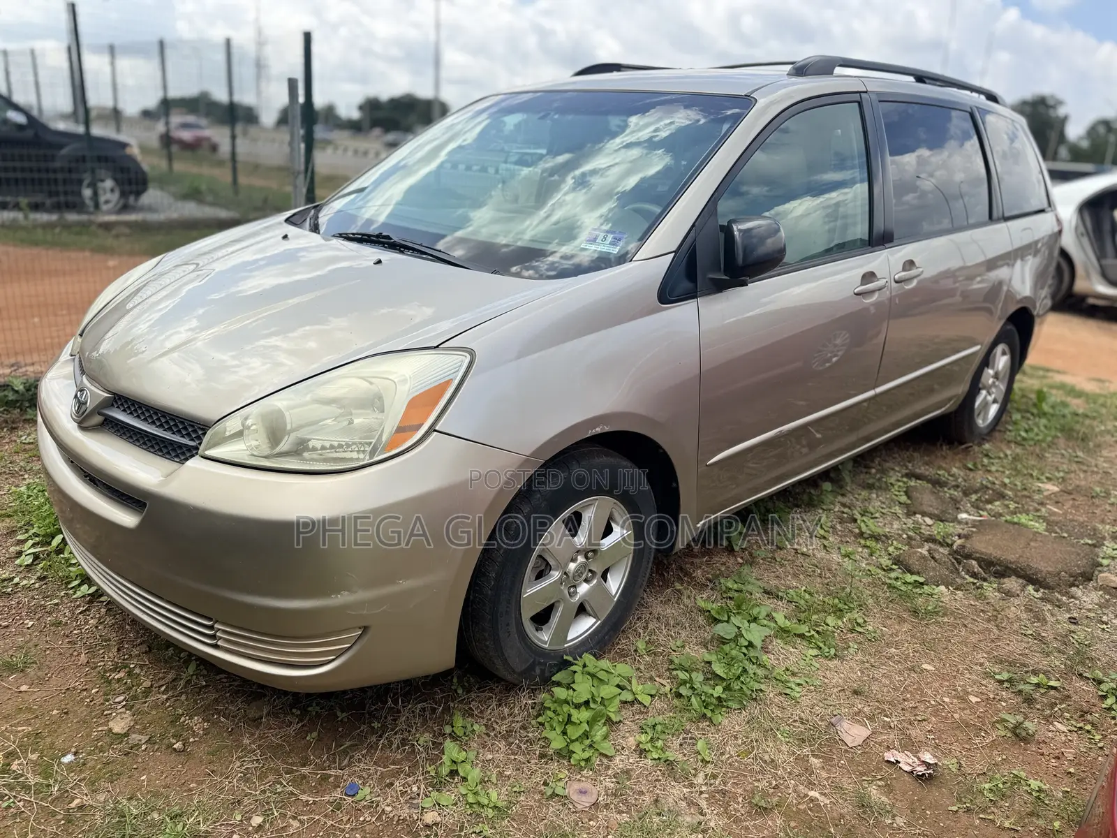 Toyota Sienna LE AWD 2006 Gold