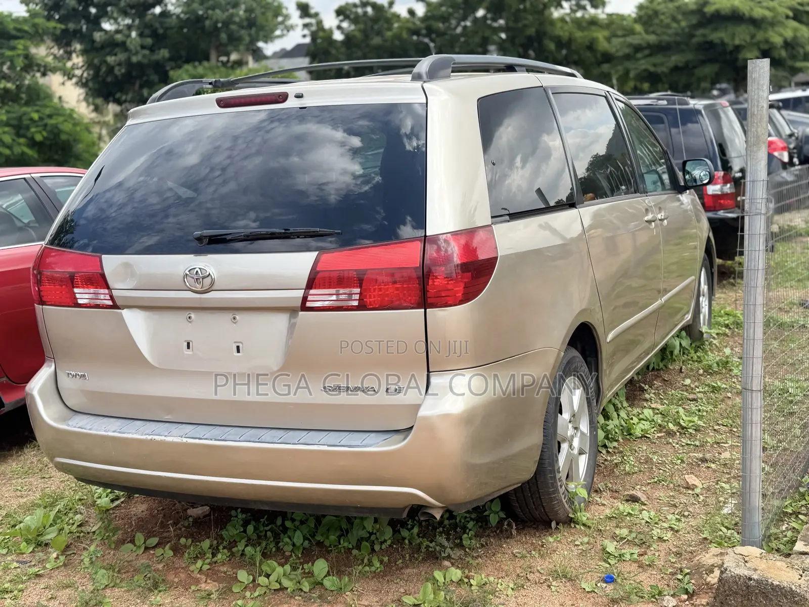 Toyota Sienna LE AWD 2006 Gold