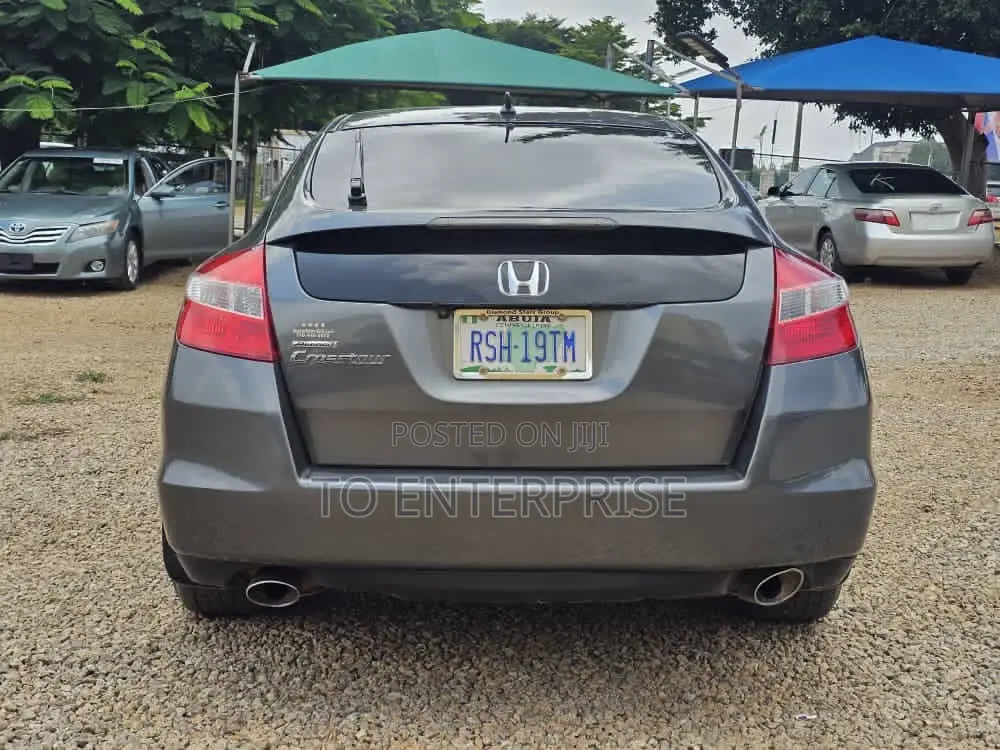 Honda Crosstour 2010 Gray