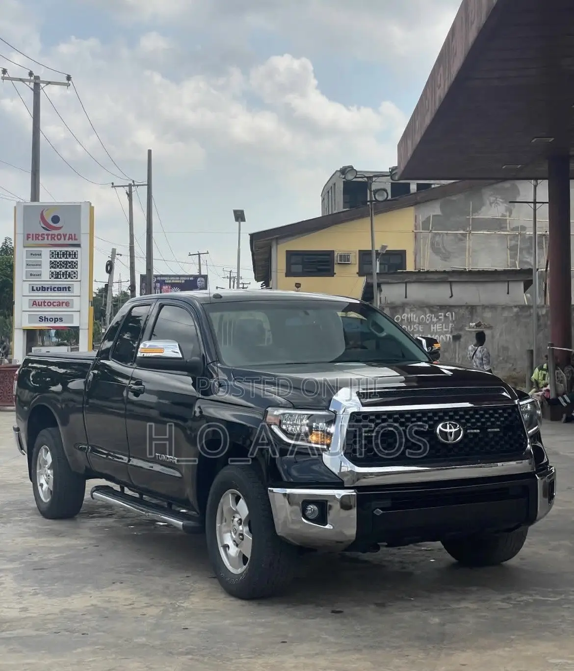 Toyota Tundra 2012 Black