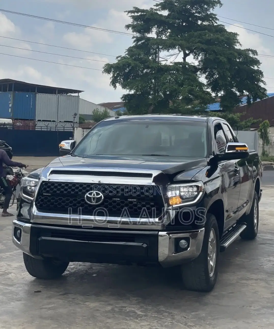 Toyota Tundra 2012 Black