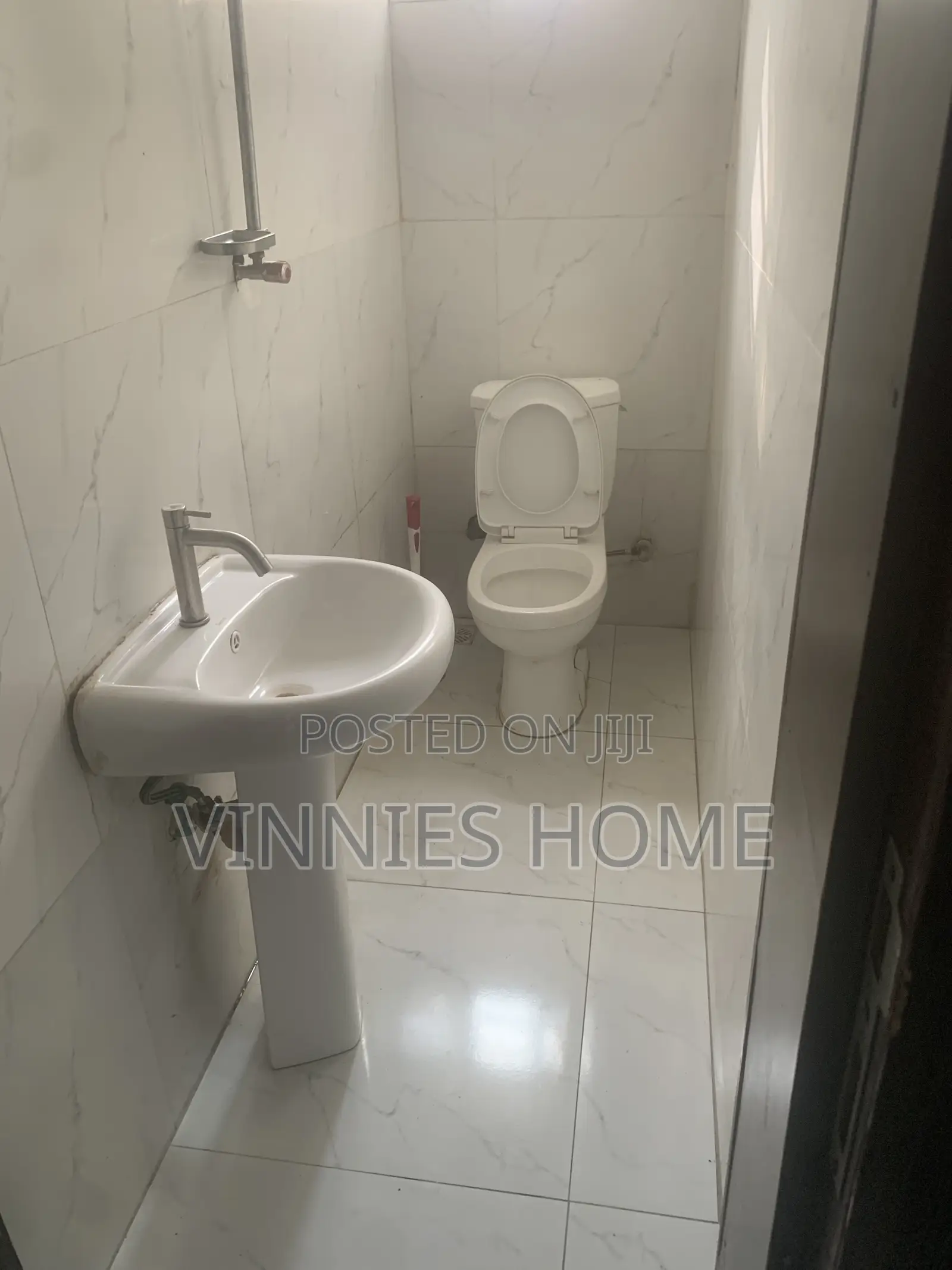 1bdrm Shared Apartment in Oral Estate, Lekki Phase 2 for rent