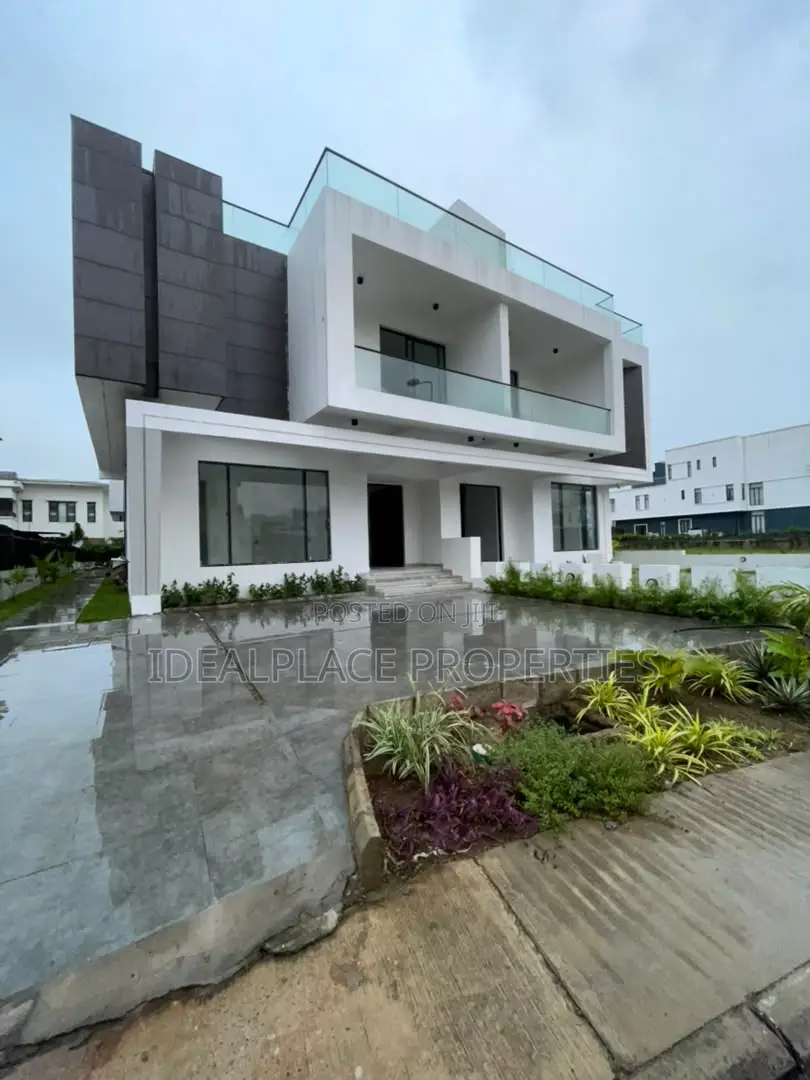 5bdrm Duplex in Cowrie Creek Estate, Ikate for sale