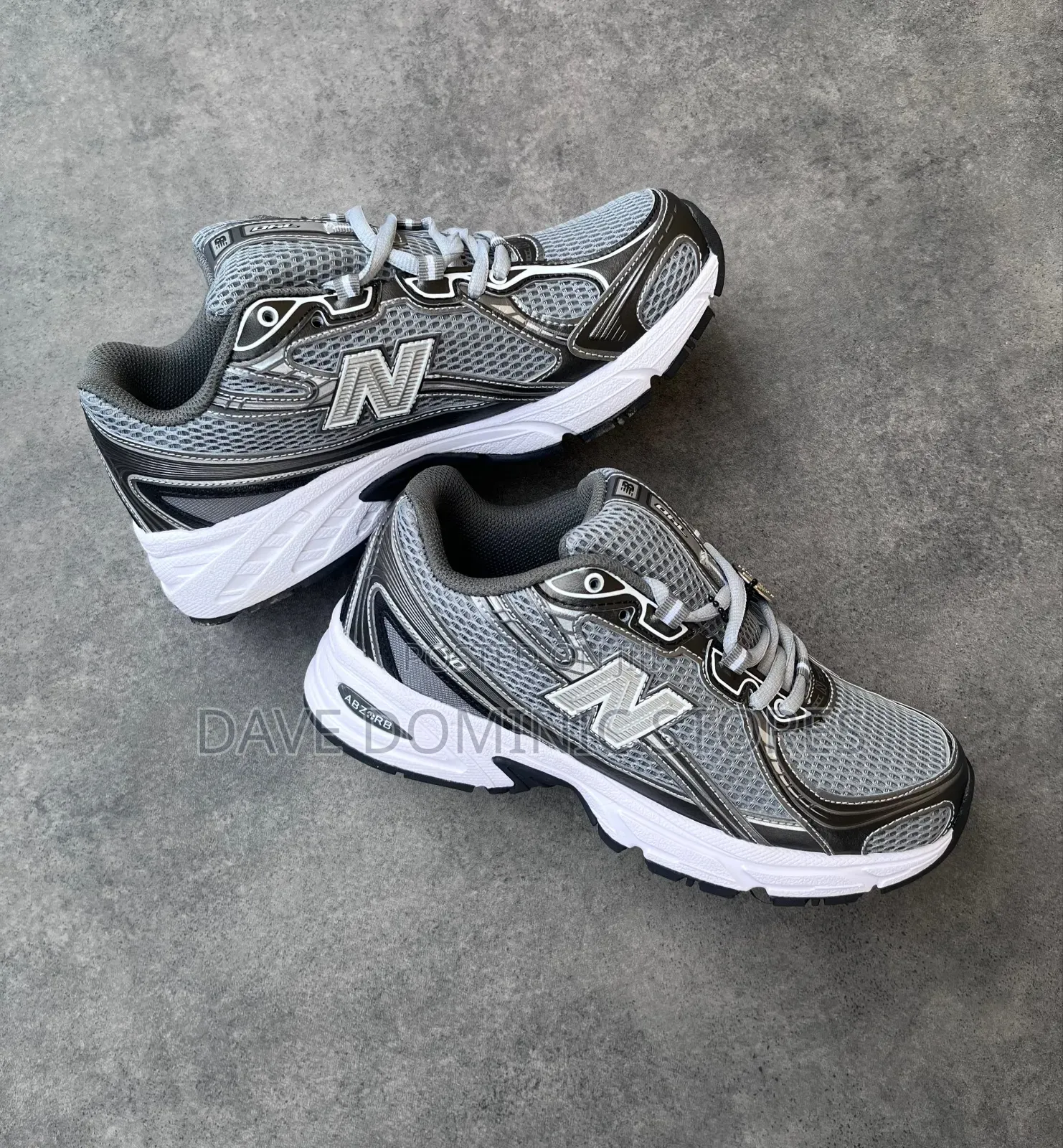 Original New Balance 740 Ash Metallic Silver