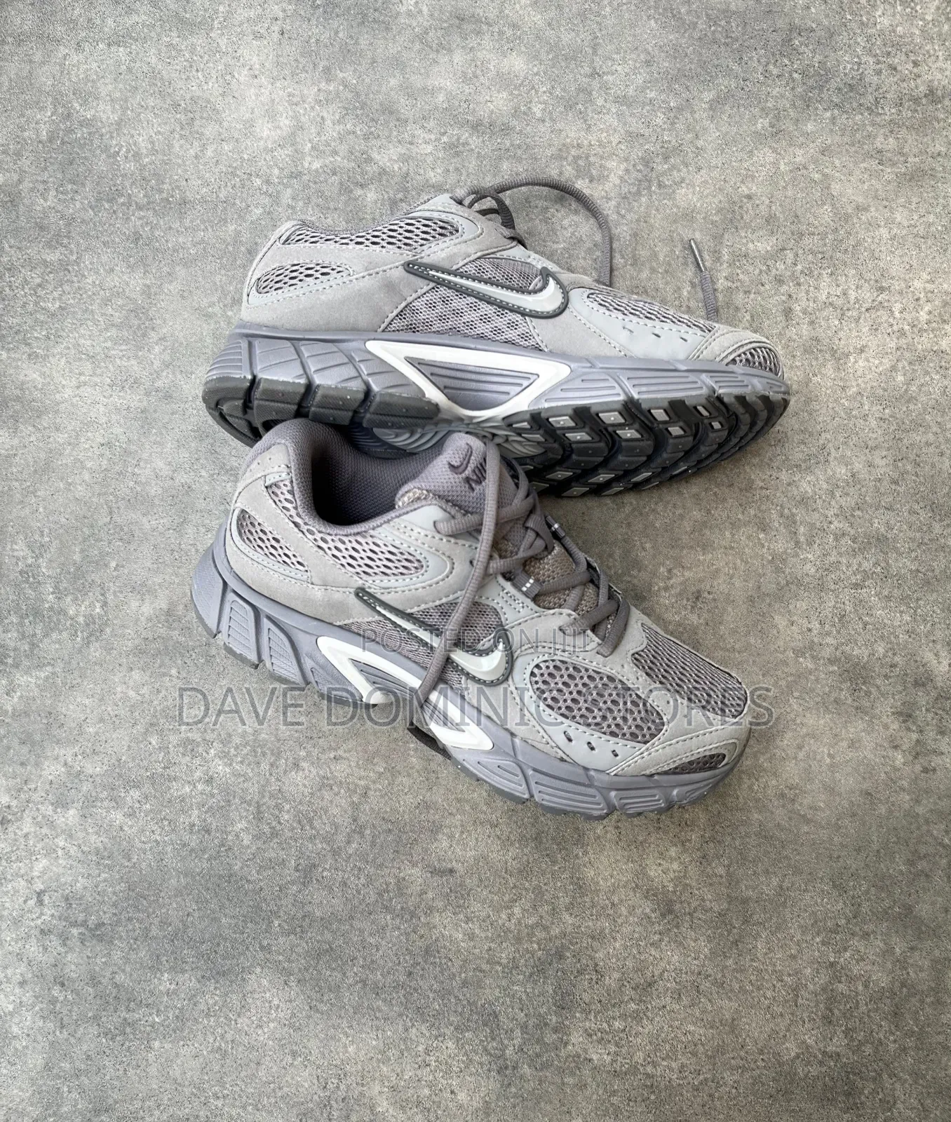 Original Nike V5 RNR in 5 Colors