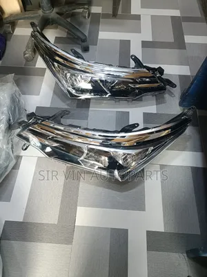 Headlight Toyota Corolla 2018 (South)