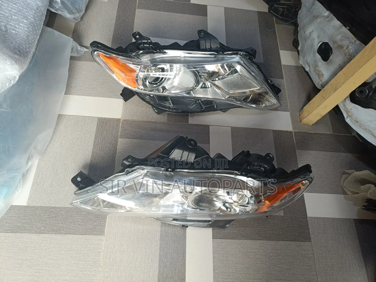 Headlight Toyota Venza 2010-2014