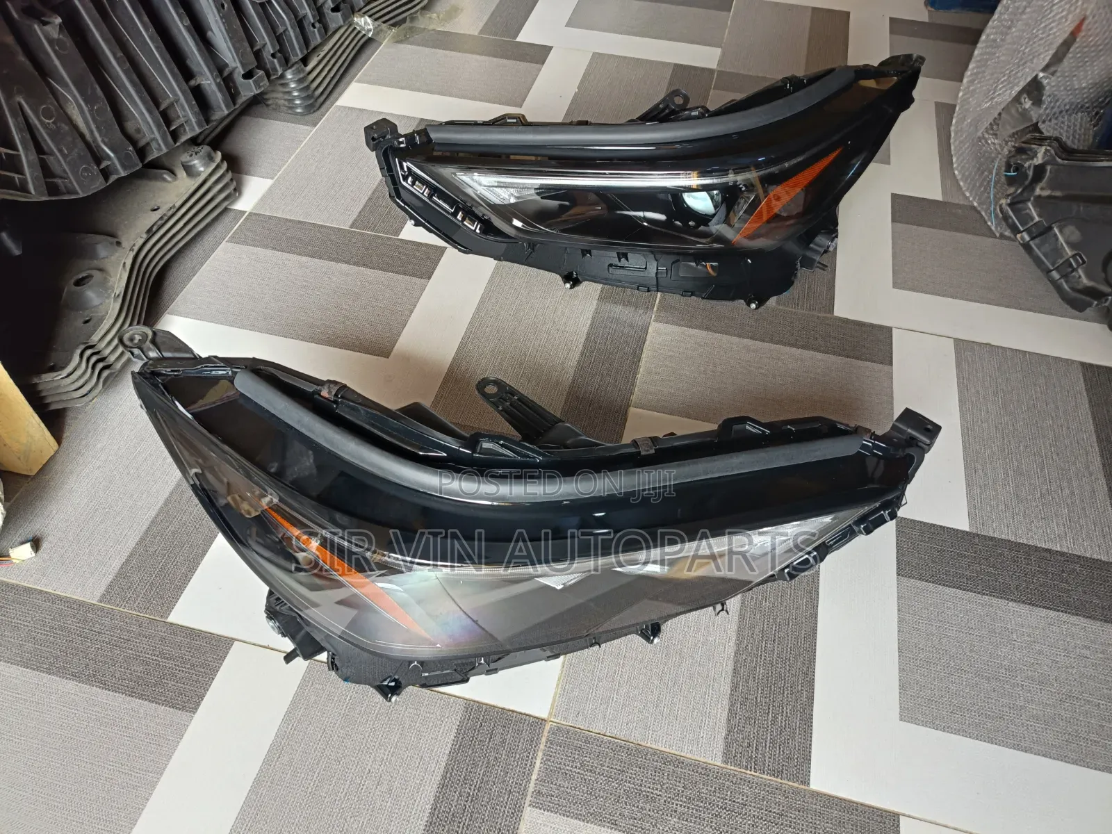 Headlight Toyota Highlander Grand 2024/2025 Se