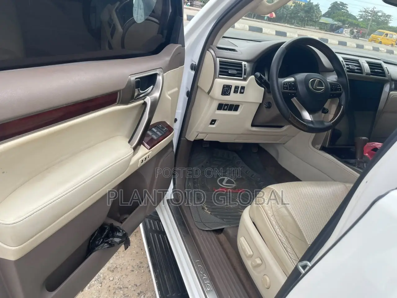 Lexus GX 2013 White