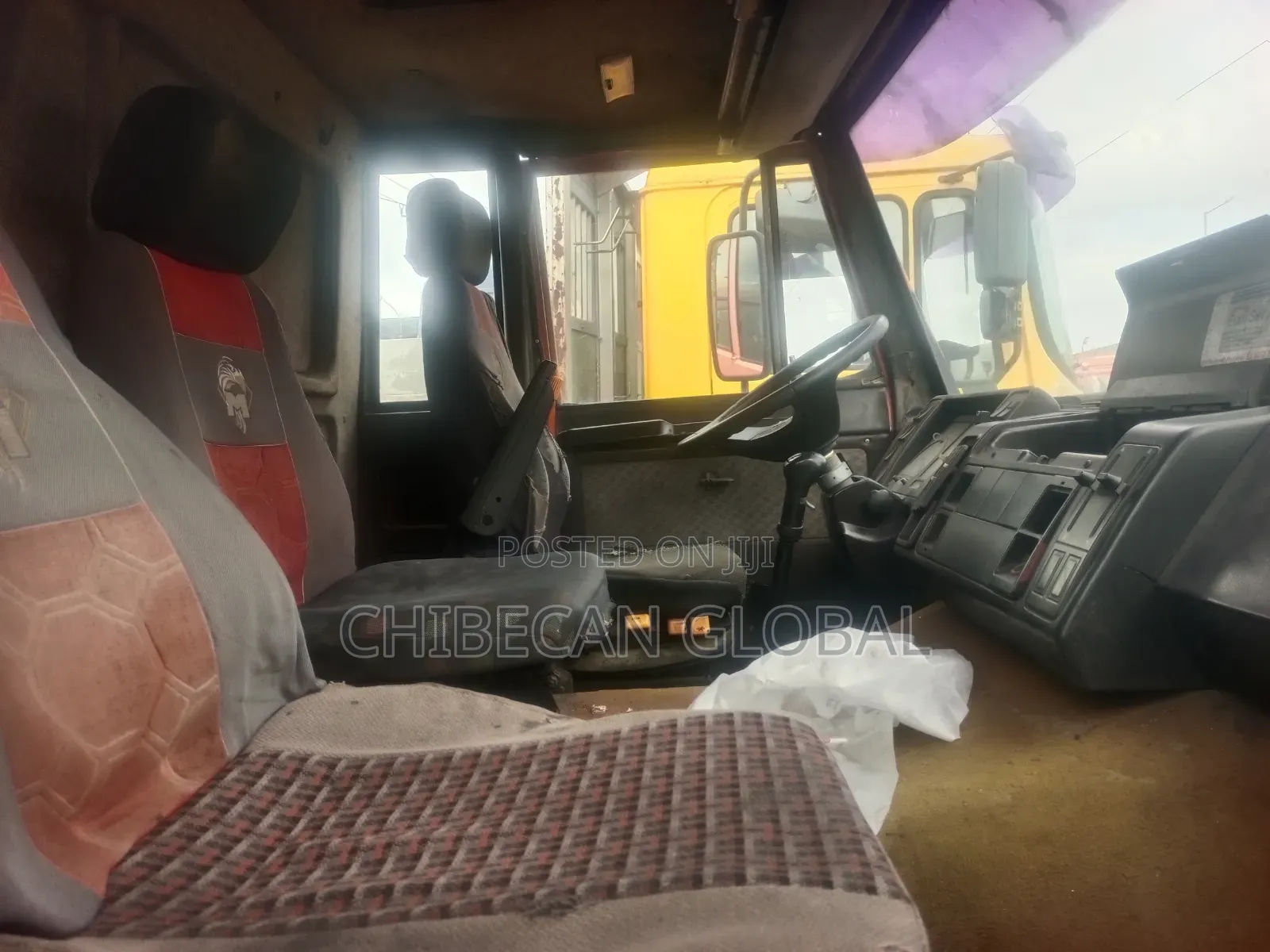 Steyr Tipper Truck 10 Tyres ((Foreign Used))