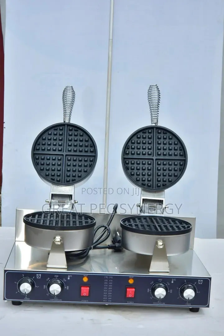 Double Plates Waffle Maker - Round