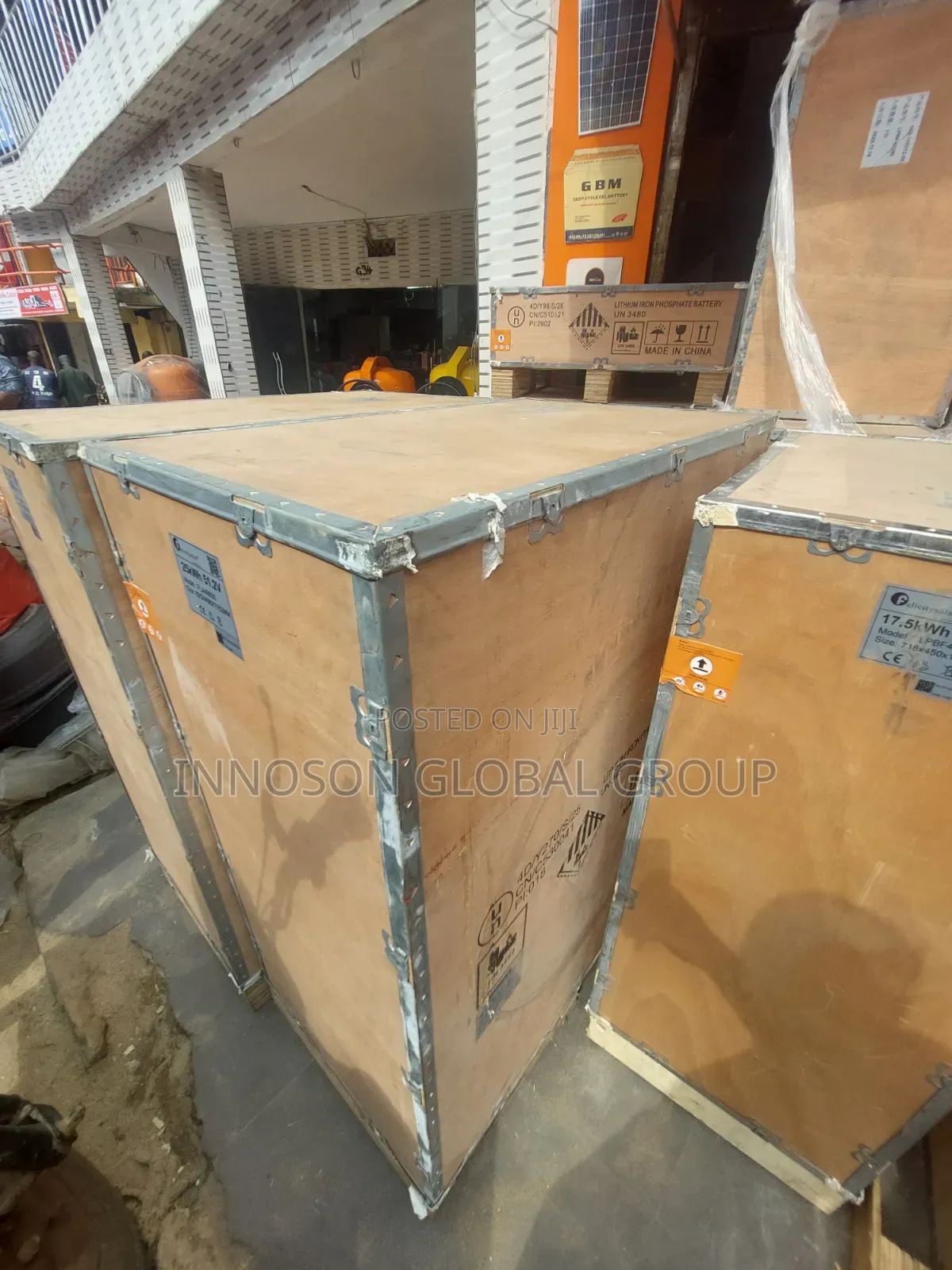 25kwh 51.2v Standing FelicitySolar Lithium Battery