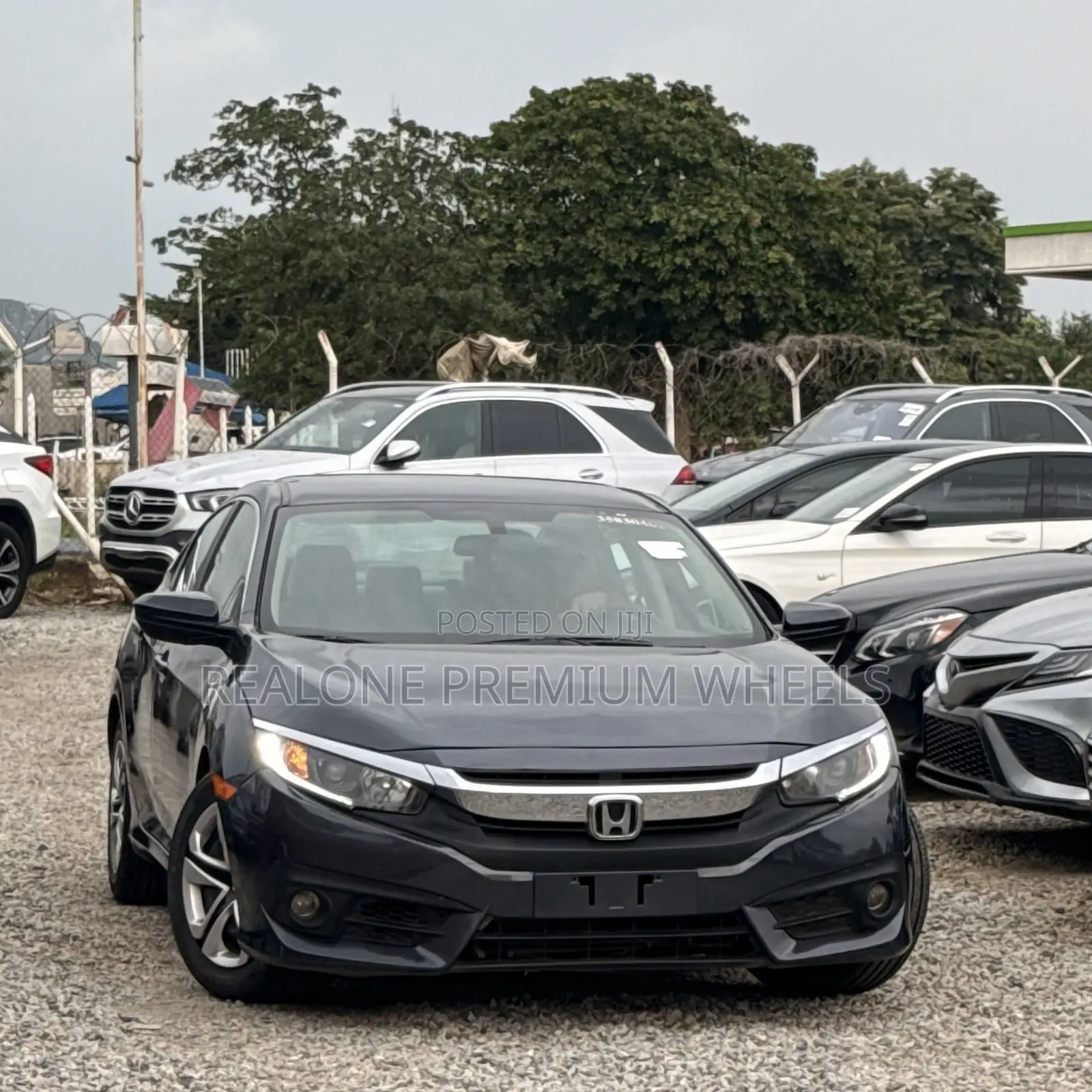 Honda Civic 2019 Gray