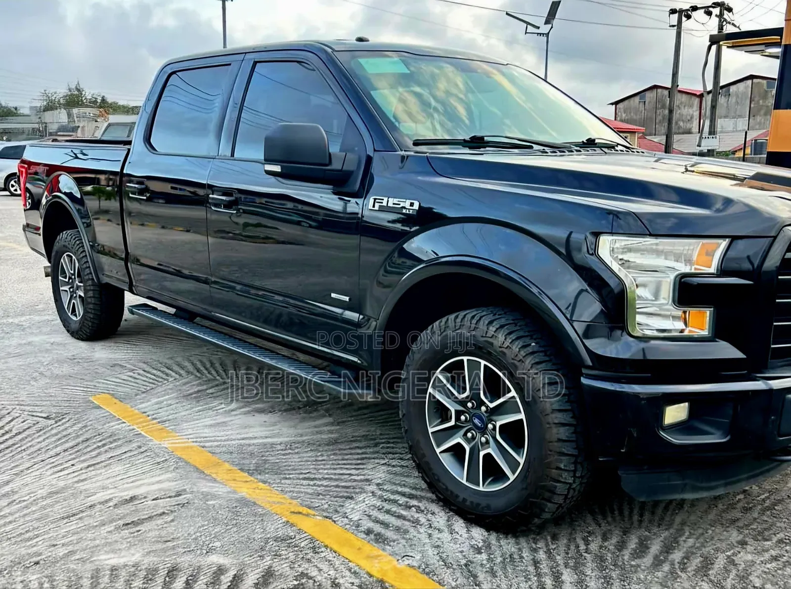 Ford F-150 2015 Black