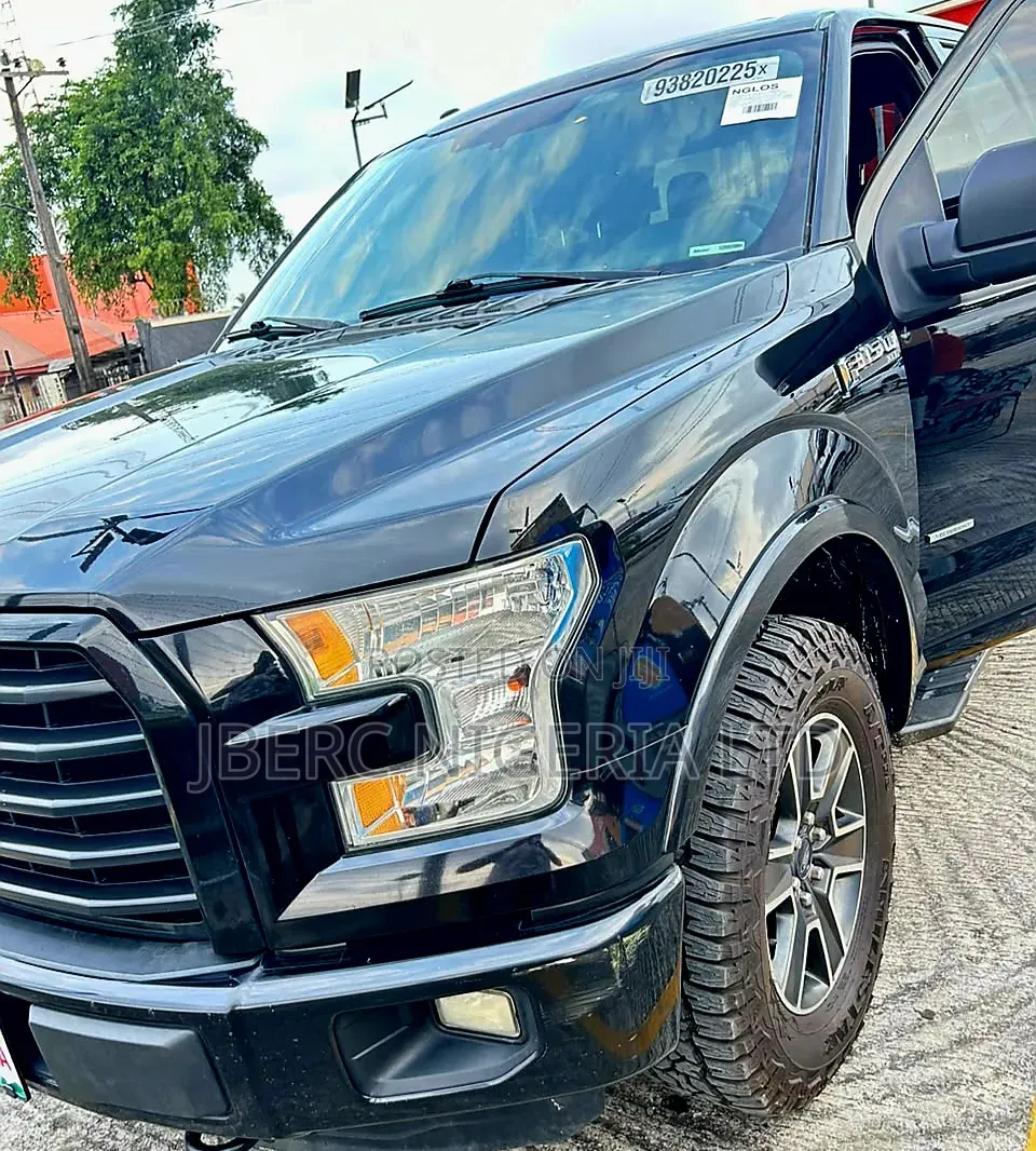 Ford F-150 2015 Black