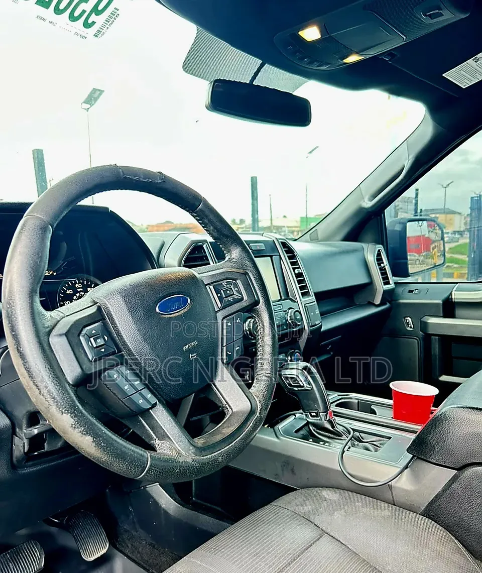 Ford F-150 2015 Black