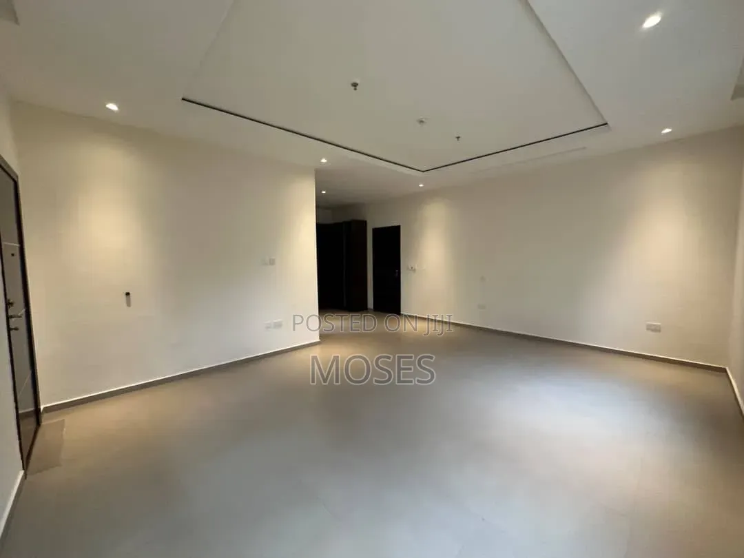 6bdrm Block of Flats in Well Secured Estate, Ikoyi S.W for rent