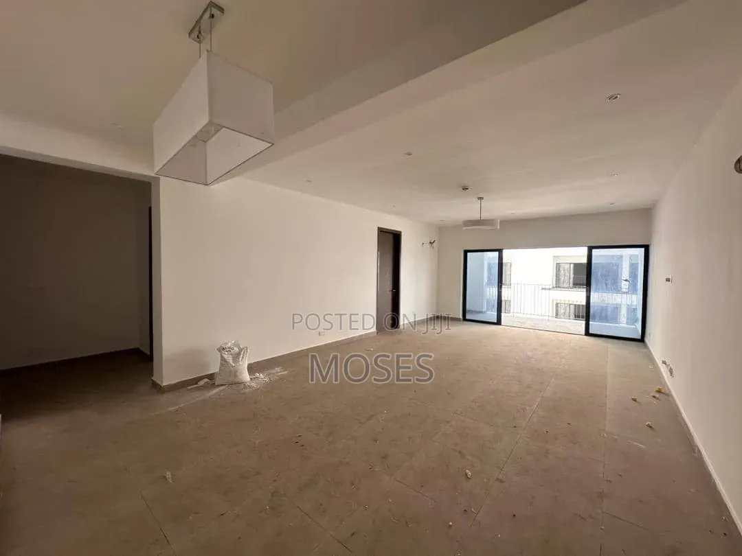 3bdrm Block of Flats in Minimalist And Co, Ikate for rent