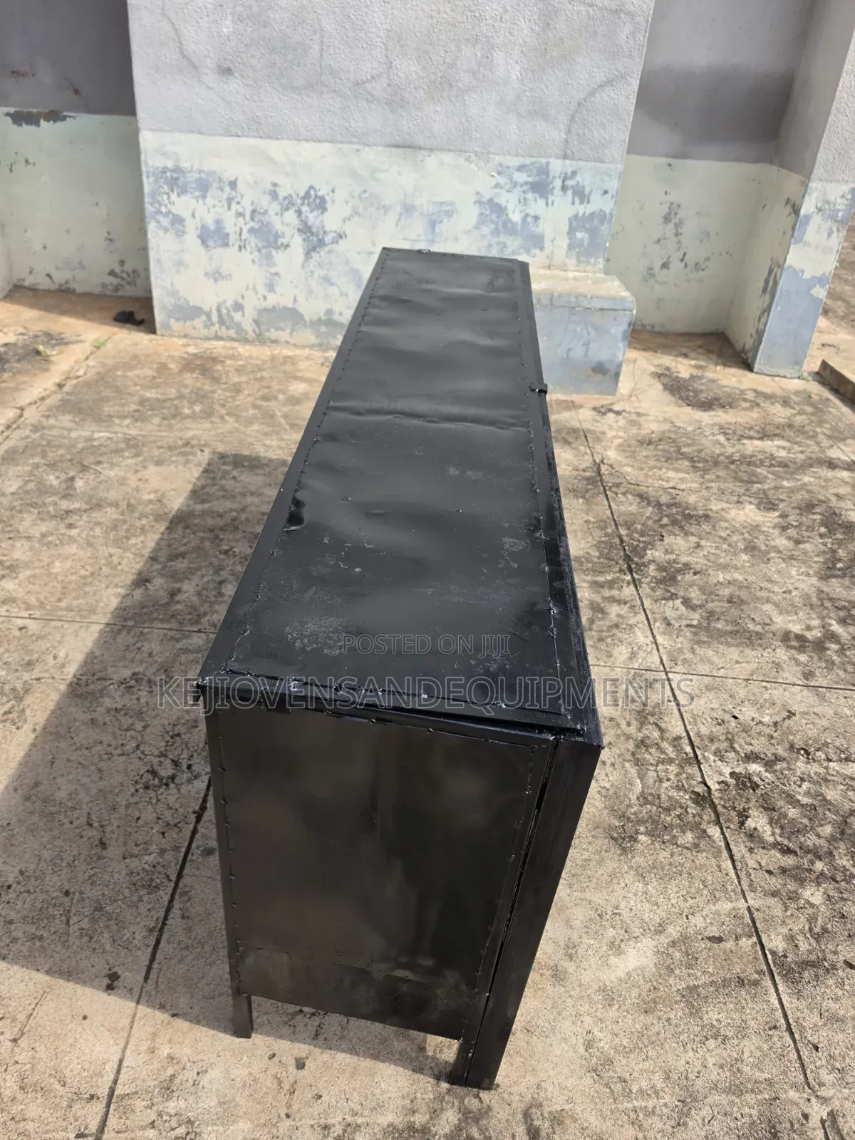 Iron Plate Rack Party Stand