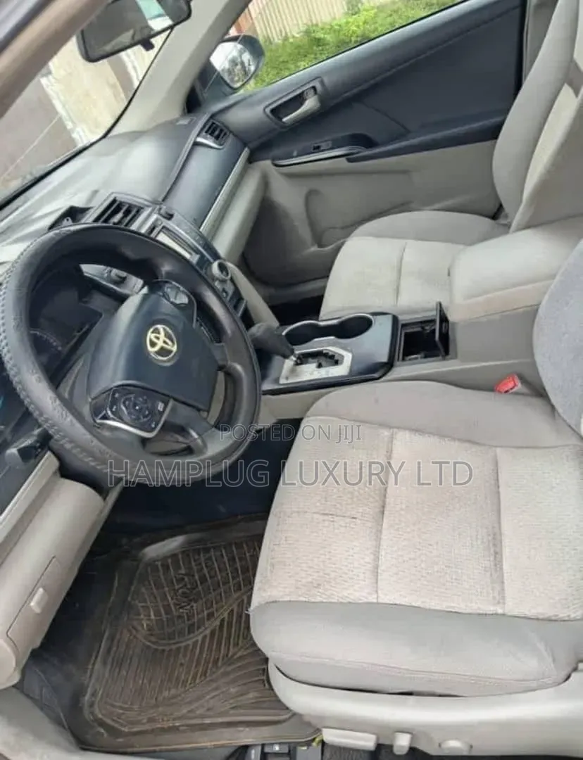 Toyota Camry 2013 Silver