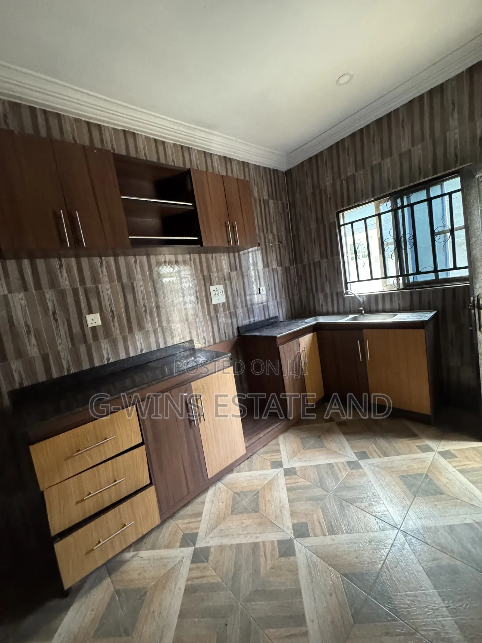 2bdrm Apartment in Irhirhi Off Airport, Benin City for rent