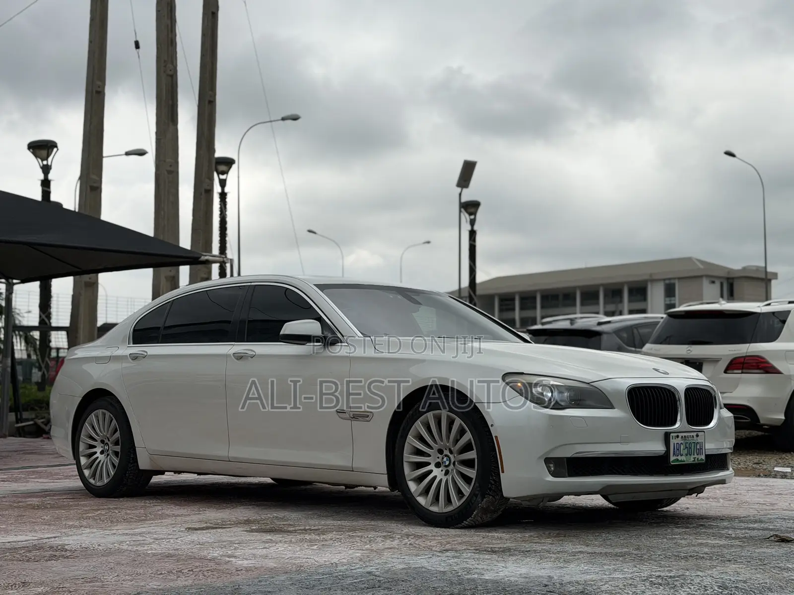BMW 7 Series 730Li 2009 White