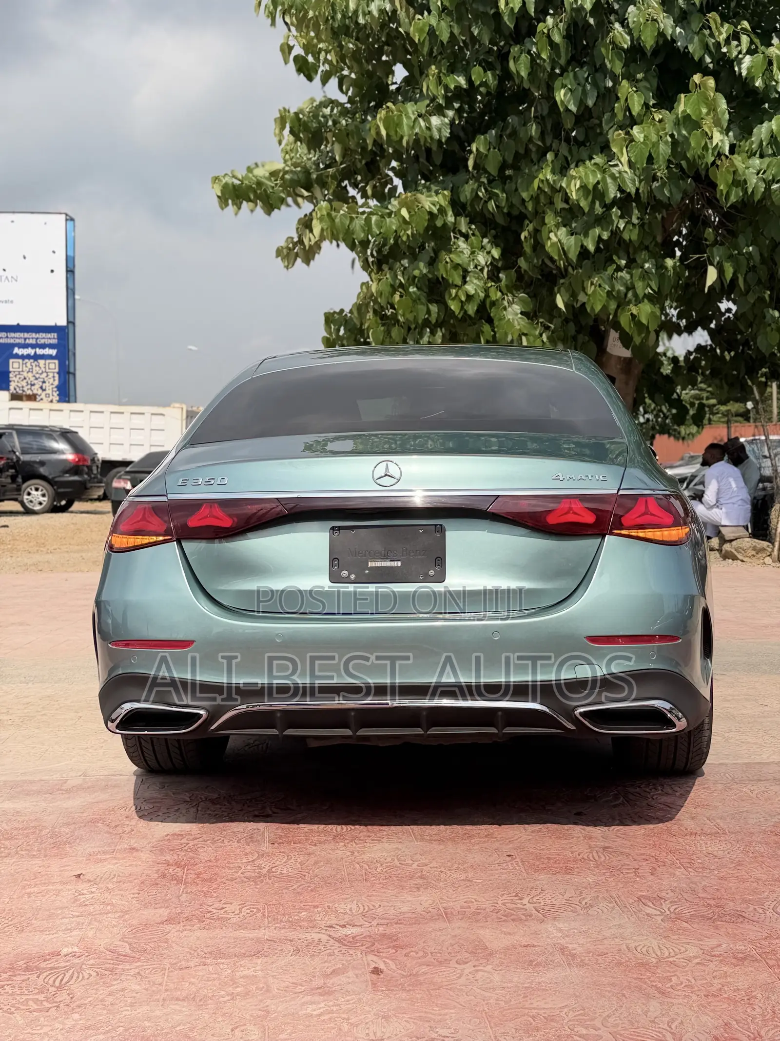 Mercedes-Benz E350 2025 Green