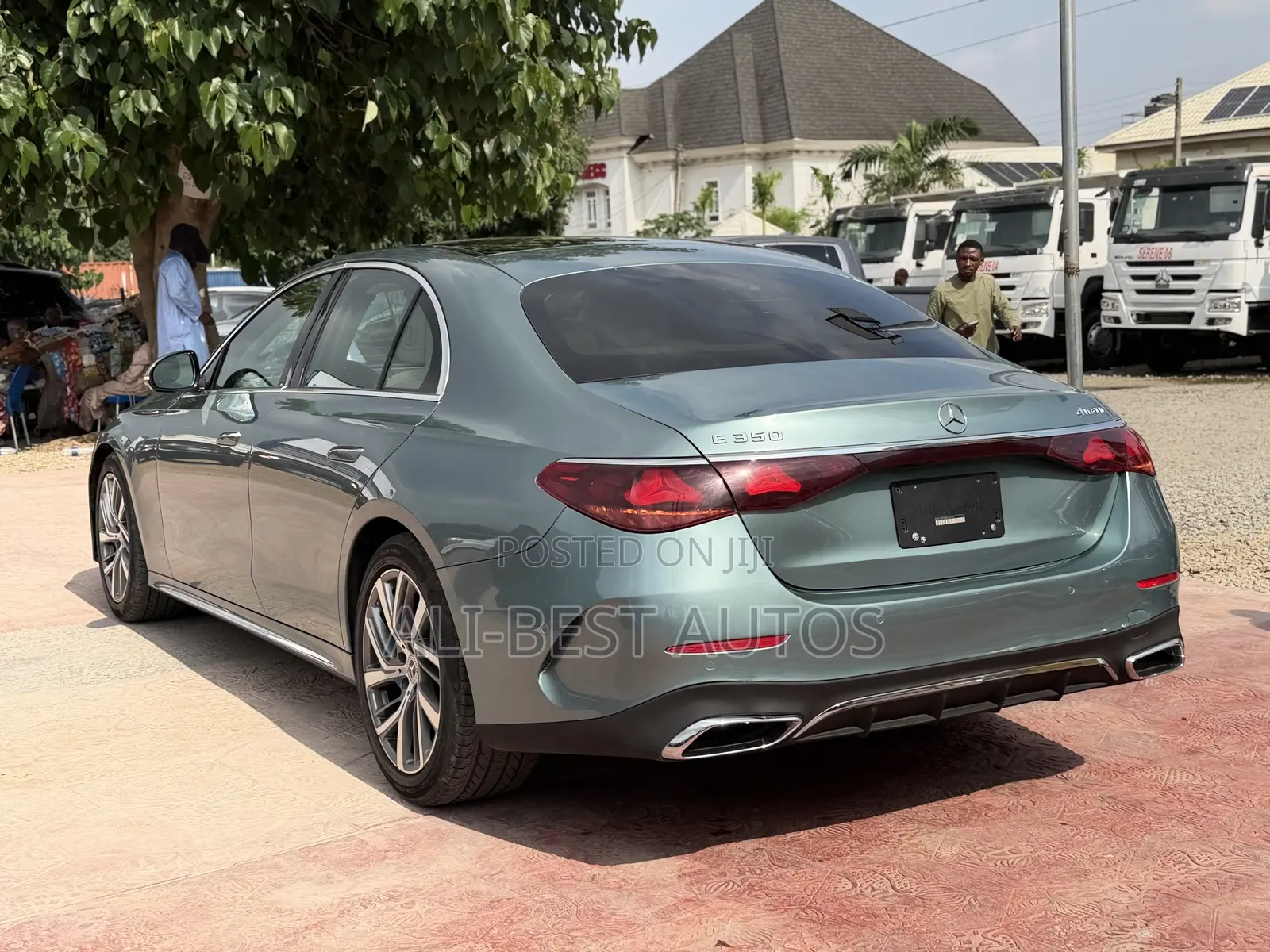 Mercedes-Benz E350 2025 Green