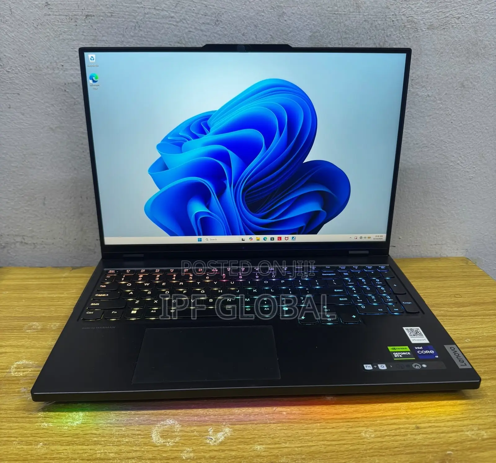 Laptop Lenovo Legion Pro 7 32GB Intel Core i9 SSD 1T