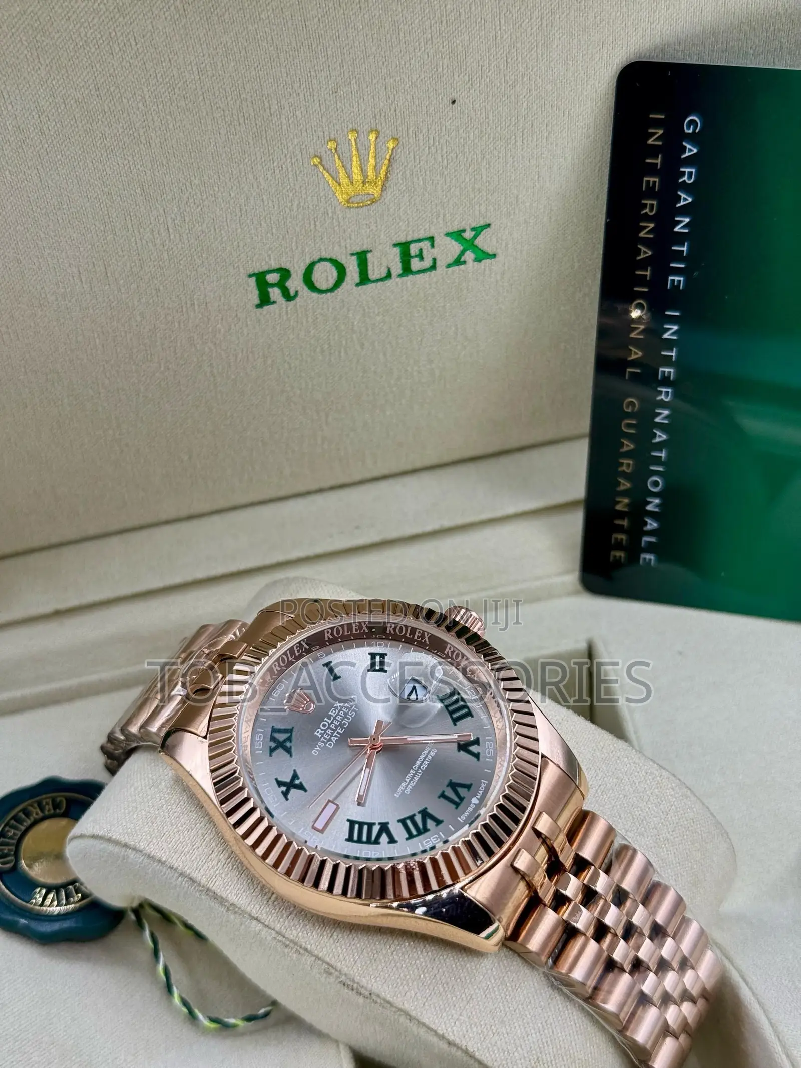 Unisex Wristwatch