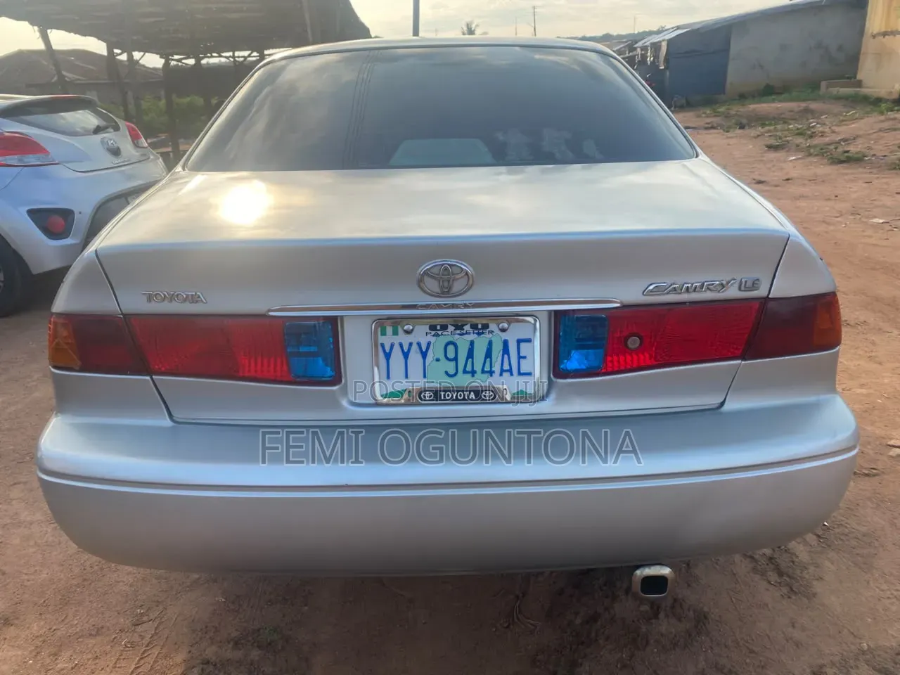 Toyota Camry 2000 Silver