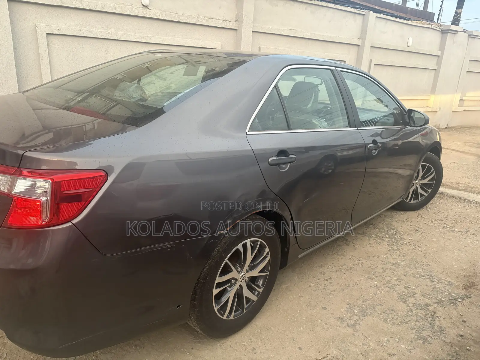 Toyota Camry L 4dr Sedan (2.5L 4cyl 6A) 2013 Gray