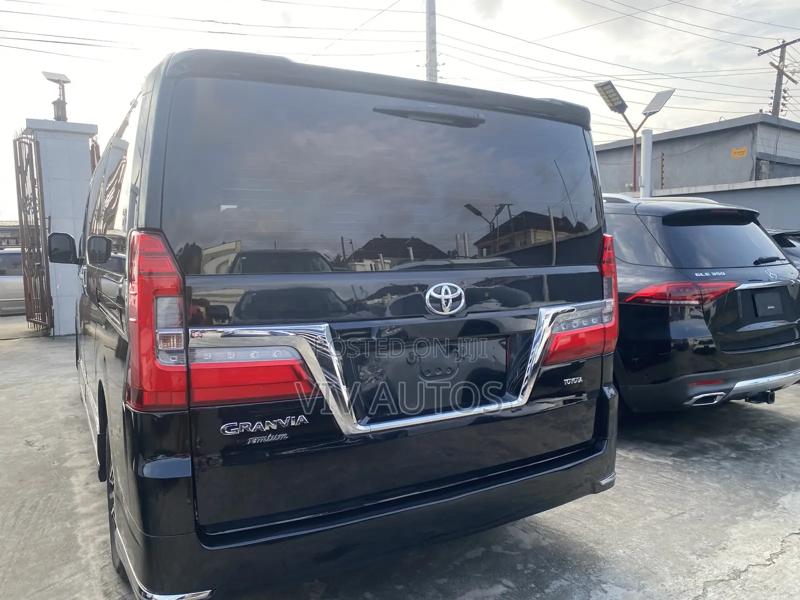 New Toyota HiAce 2020 Black