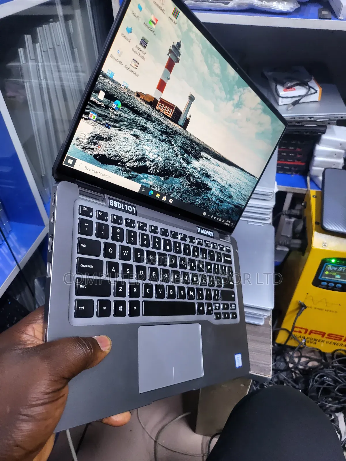 Laptop Dell Latitude 7400 2-in-1 16GB Intel Core i7 SSD 512GB