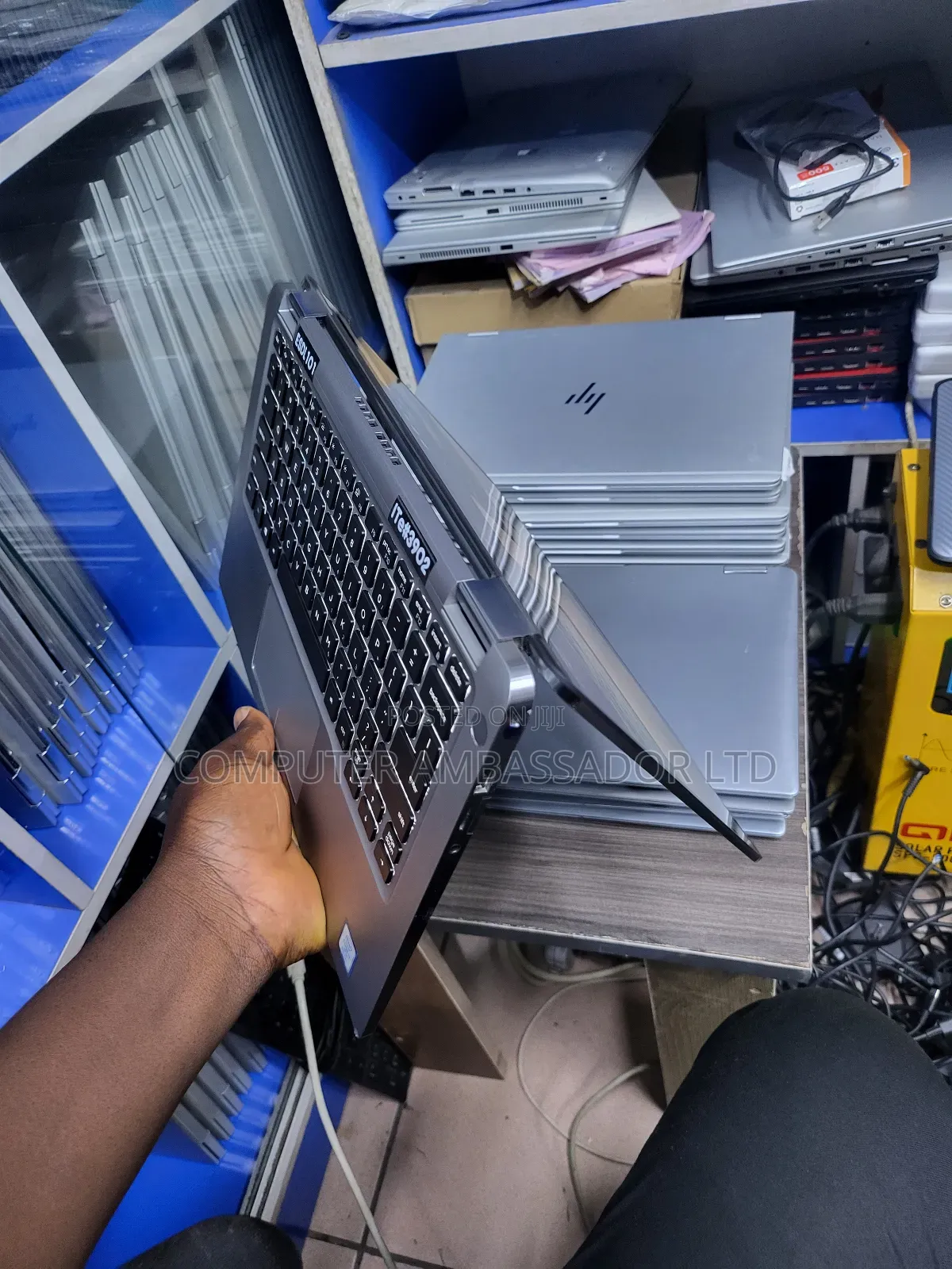 Laptop Dell Latitude 7400 2-in-1 16GB Intel Core i7 SSD 512GB