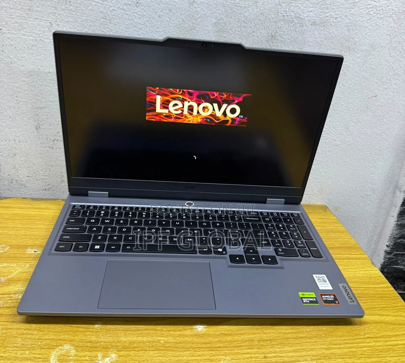 New Laptop Lenovo 16GB AMD Ryzen 7 SSD 512GB