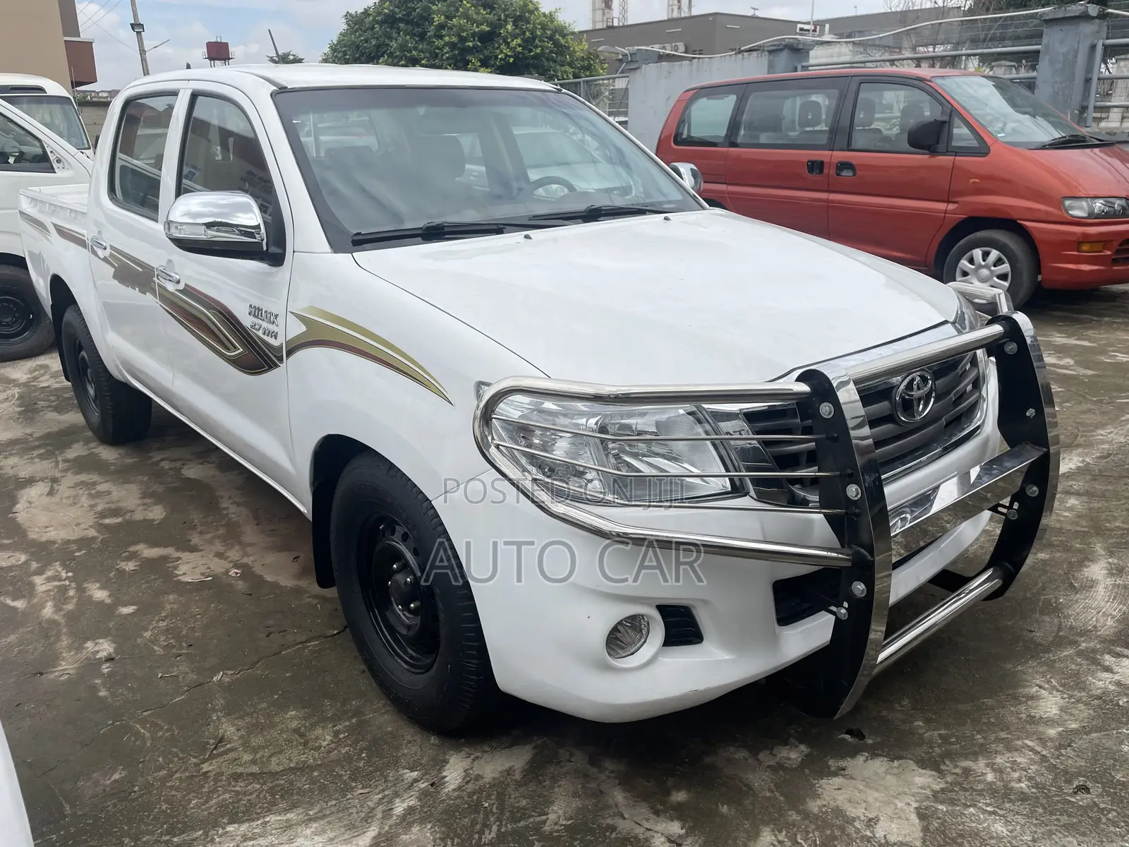 Toyota Hilux 2014 White