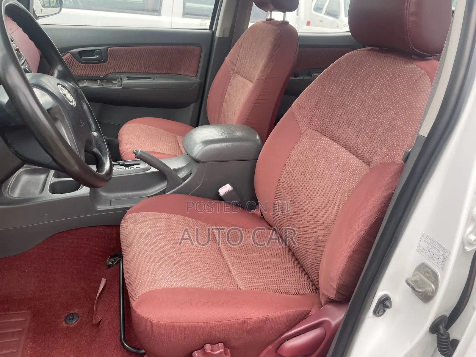 Toyota Hilux 2014 White