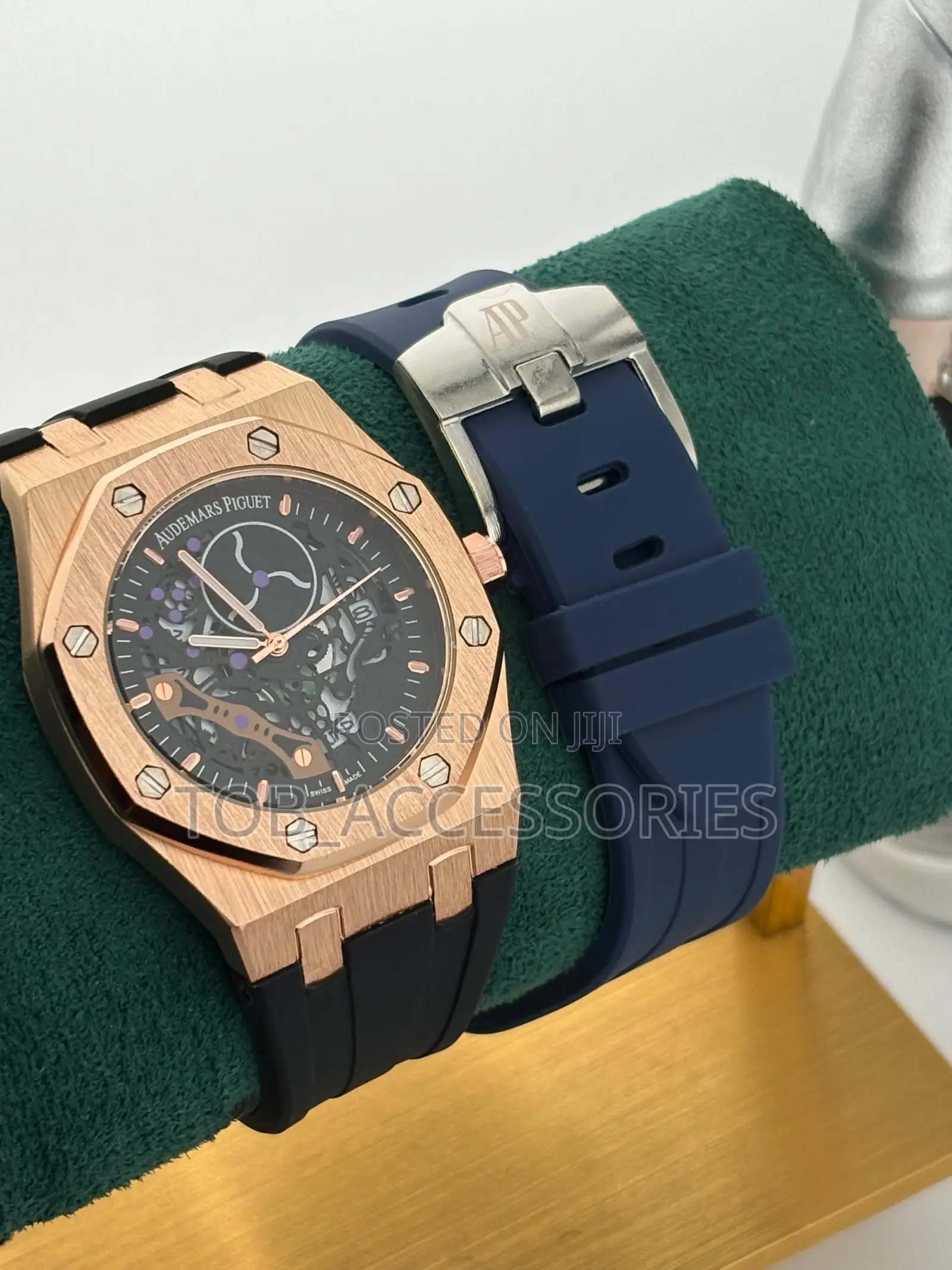Men’s Wristwatch