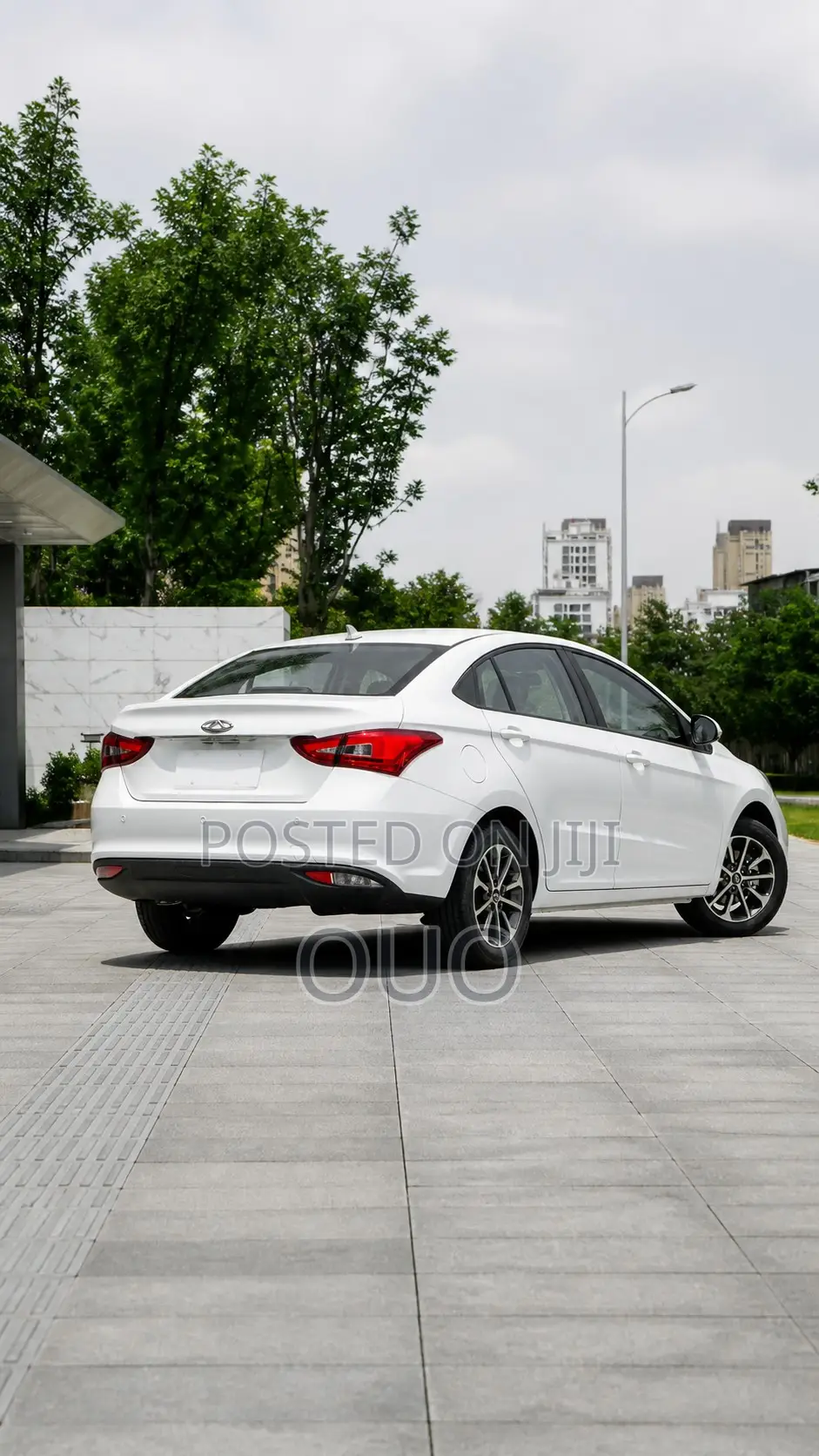 Chery Arrizo 5 2025 White