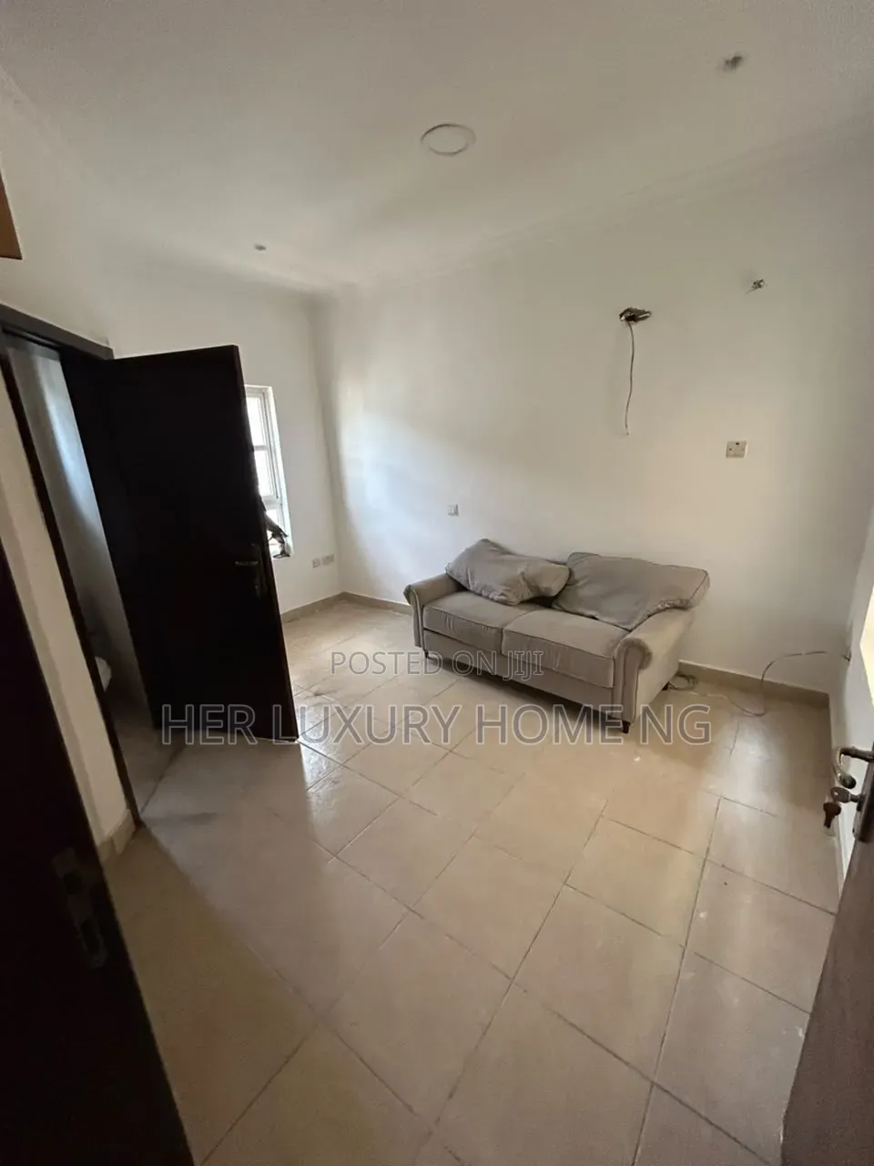 1bdrm Apartment in Chevron for rent