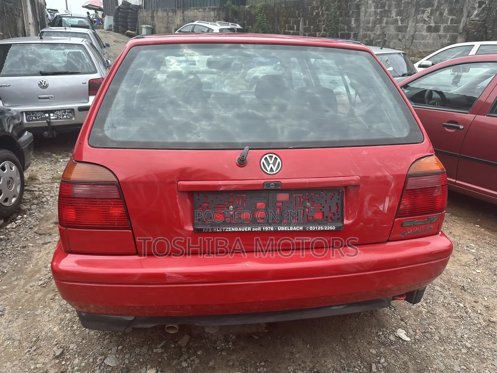 Volkswagen Golf 2003 Red
