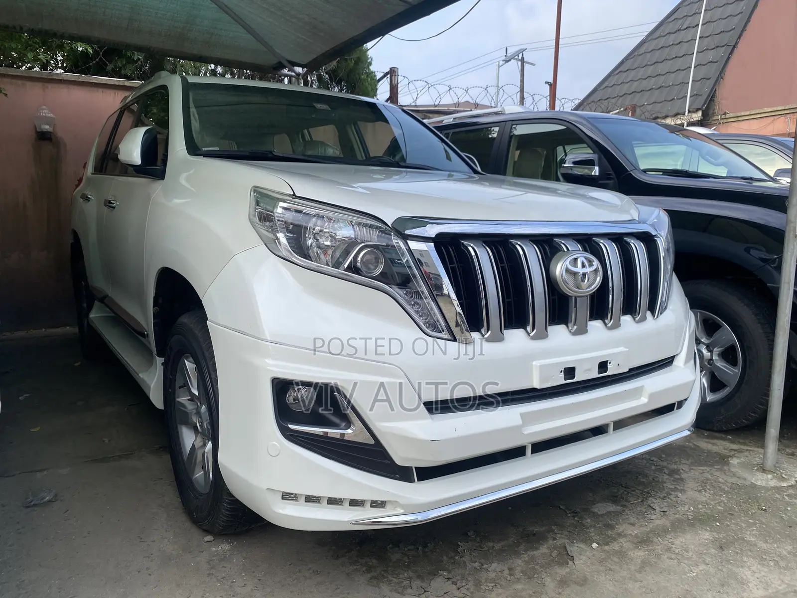 Toyota Land Cruiser Prado 4.0 Petrol GX-R 2016 White