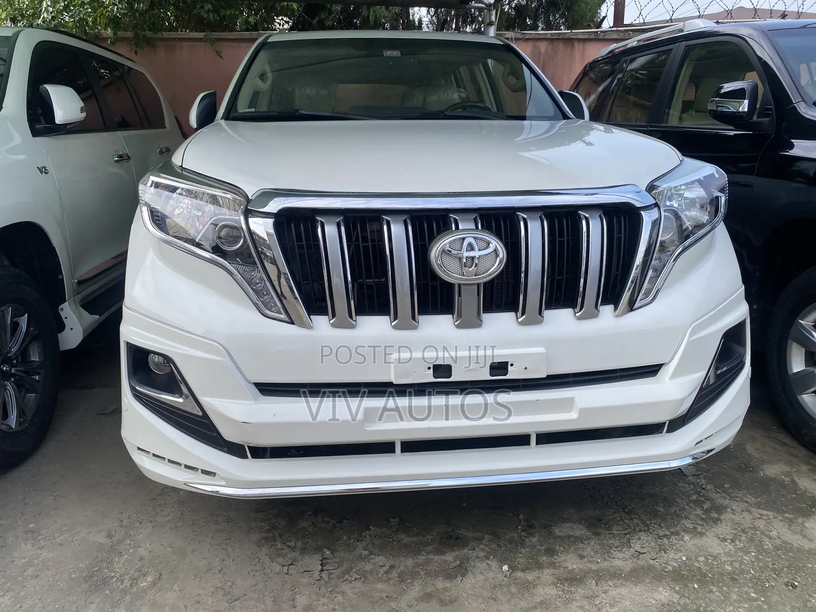 Toyota Land Cruiser Prado 4.0 Petrol GX-R 2016 White