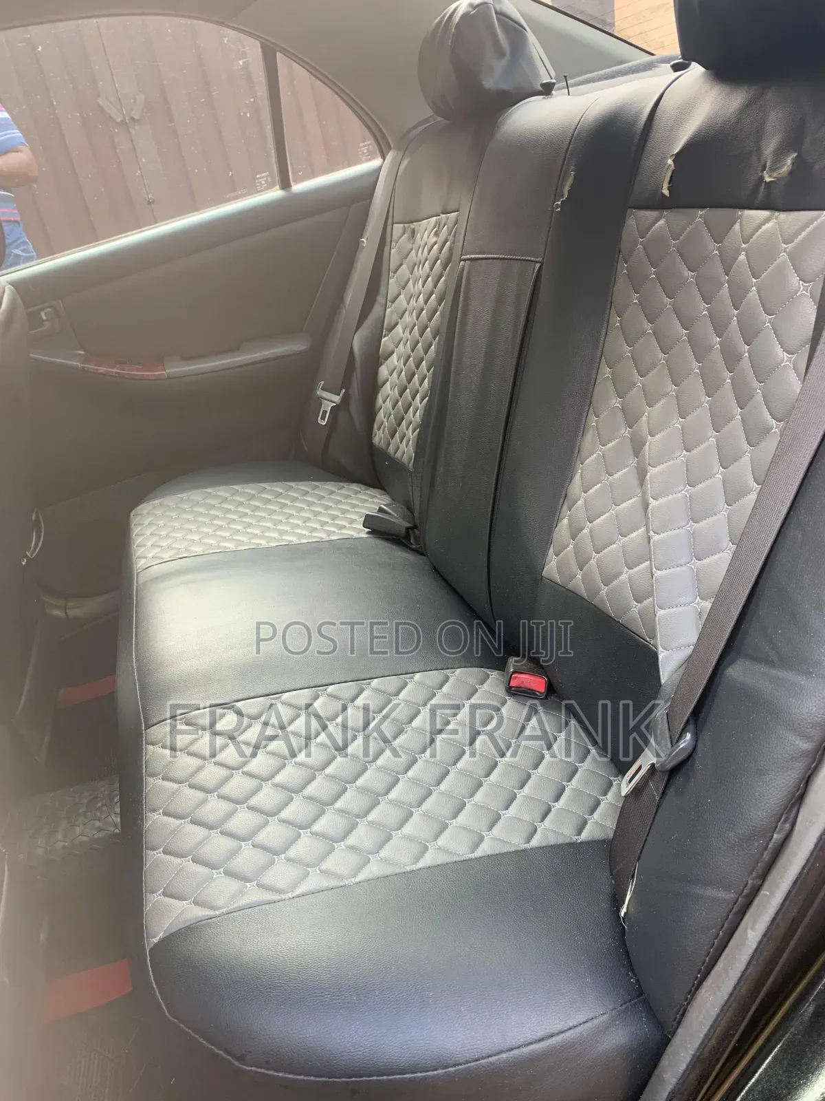 Toyota Corolla 2000 Black