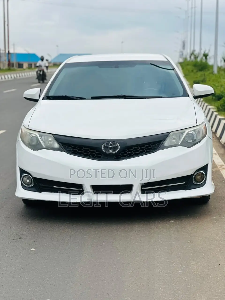 Toyota Camry 2013 White