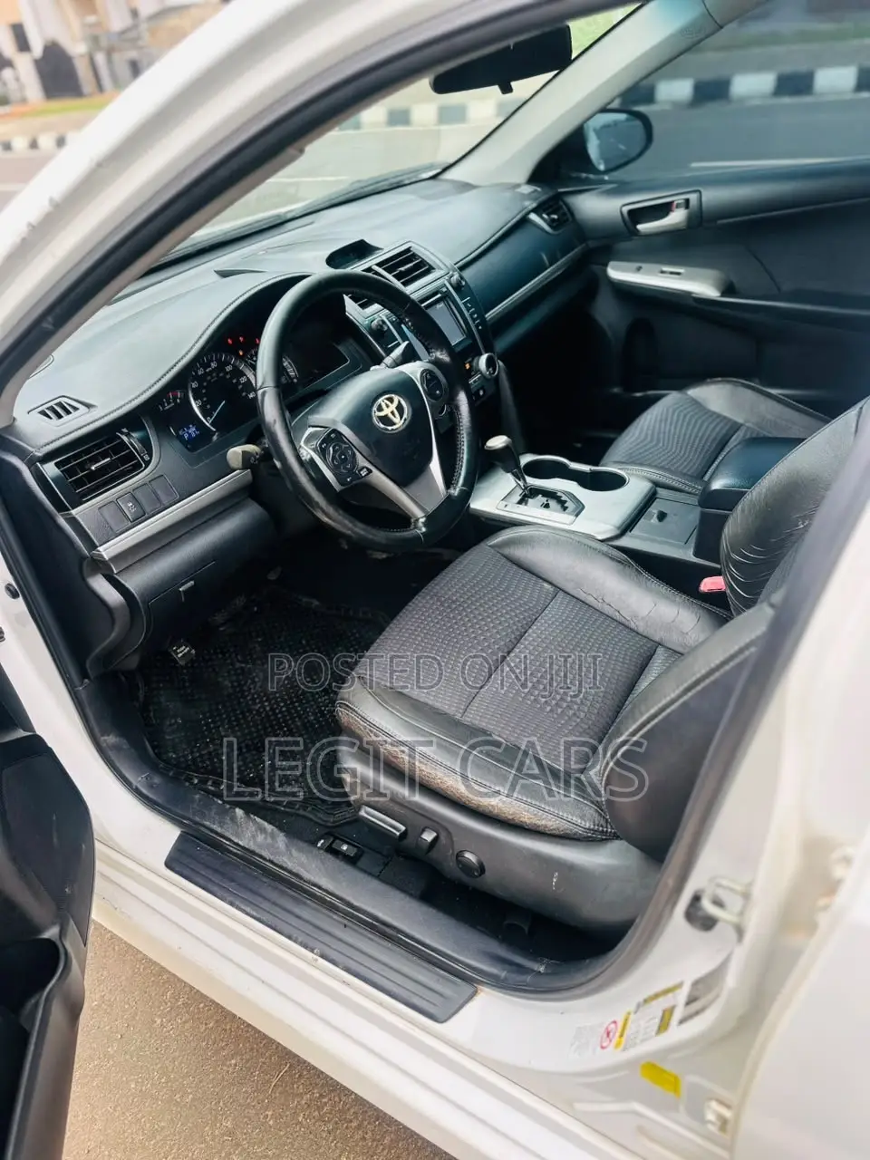 Toyota Camry 2013 White