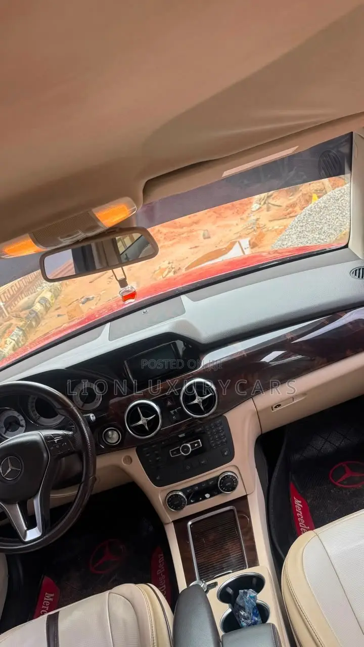 Mercedes-Benz GLK-Class 2014 Red