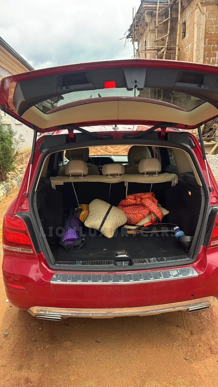 Mercedes-Benz GLK-Class 2014 Red