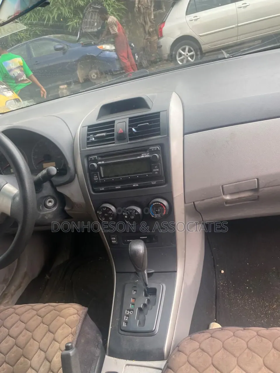 Toyota Corolla 2012 Silver